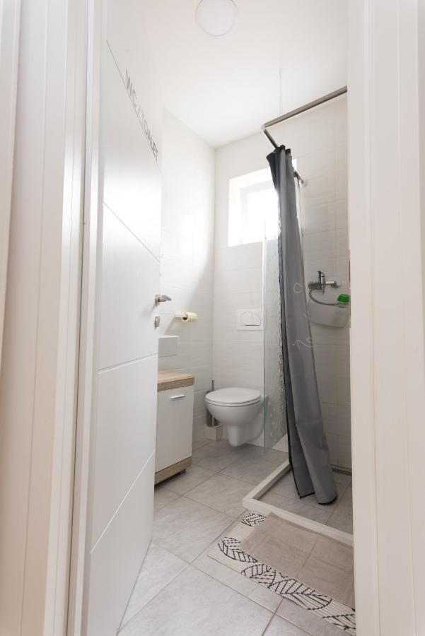 Apartmani Kod Marka Pozega Buitenkant foto